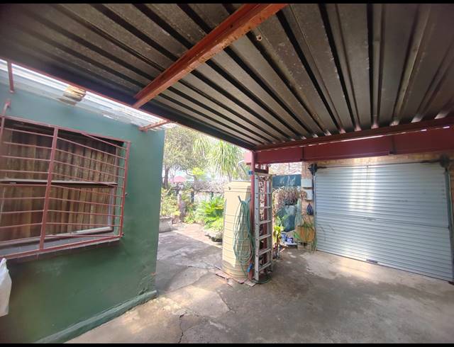 3 BEDROOM FREESTANDING FOR SALE IN BOKSBURG CENTRAL